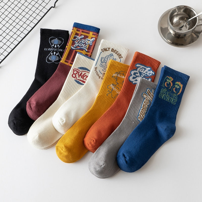 3 Pairs/Box West Coast Letter Stockings Cotton Harajuku Funny Fashion Personality Hip Hop Sport Retro Men Women Socks for Gifts